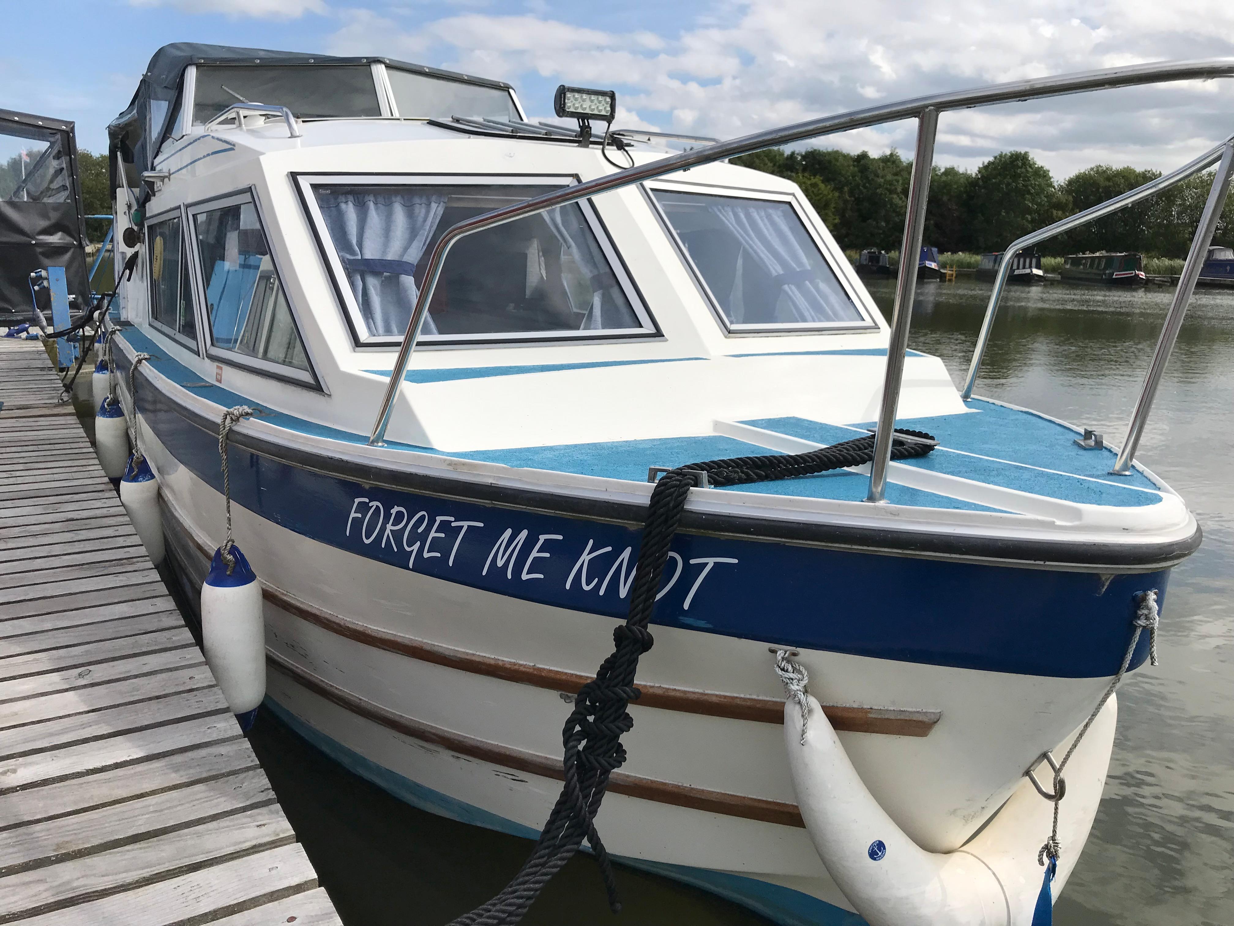 Viking Boats 26 | 8m | 1988 - Warwickshire | Boats and Outboards