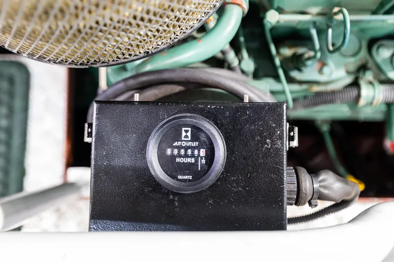 Zeta Yacht Photos Pics Hour meter on 2009 Diesel Duck 41-Plus engine, displaying usage hours.