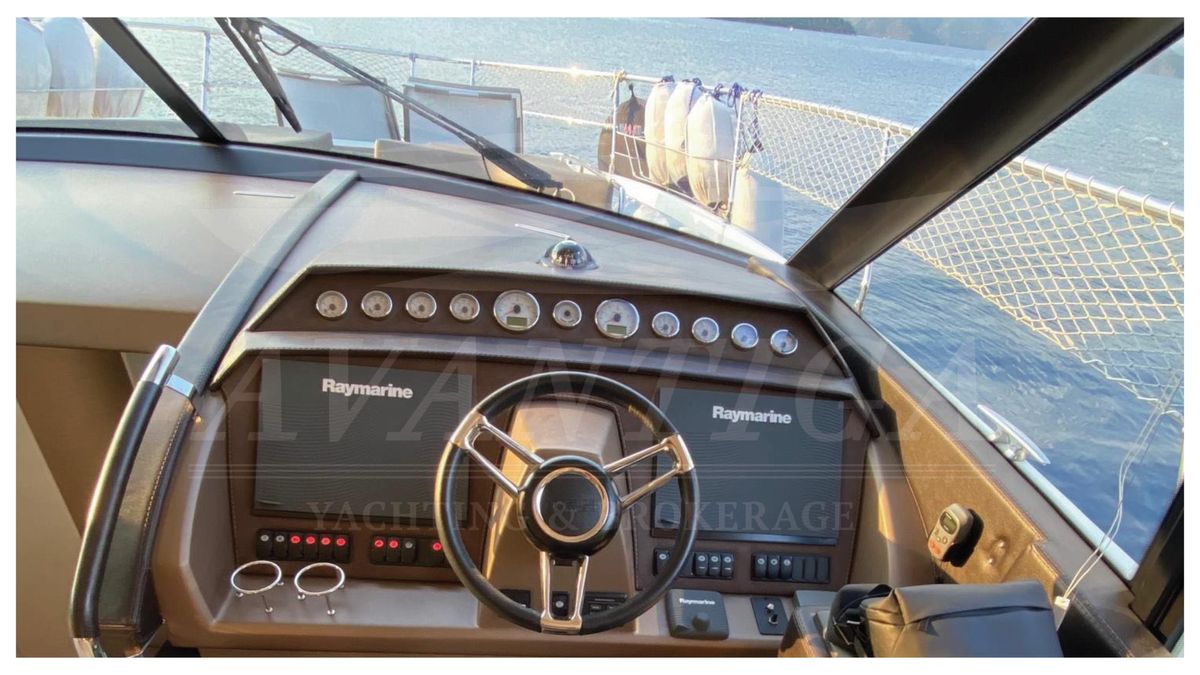 2016 Prestige 56 