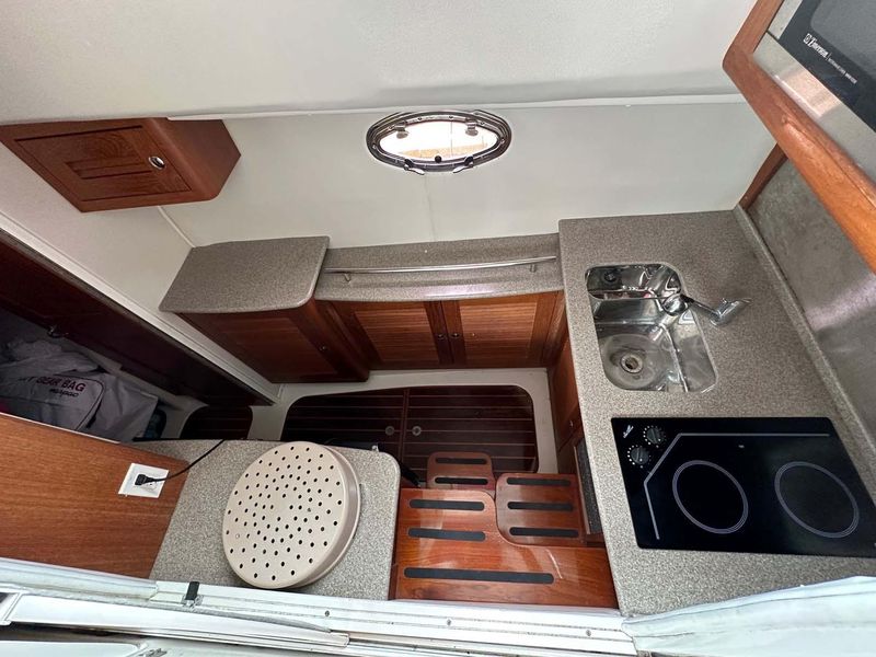 2005 Glacier Bay 3480 Ocean Runner