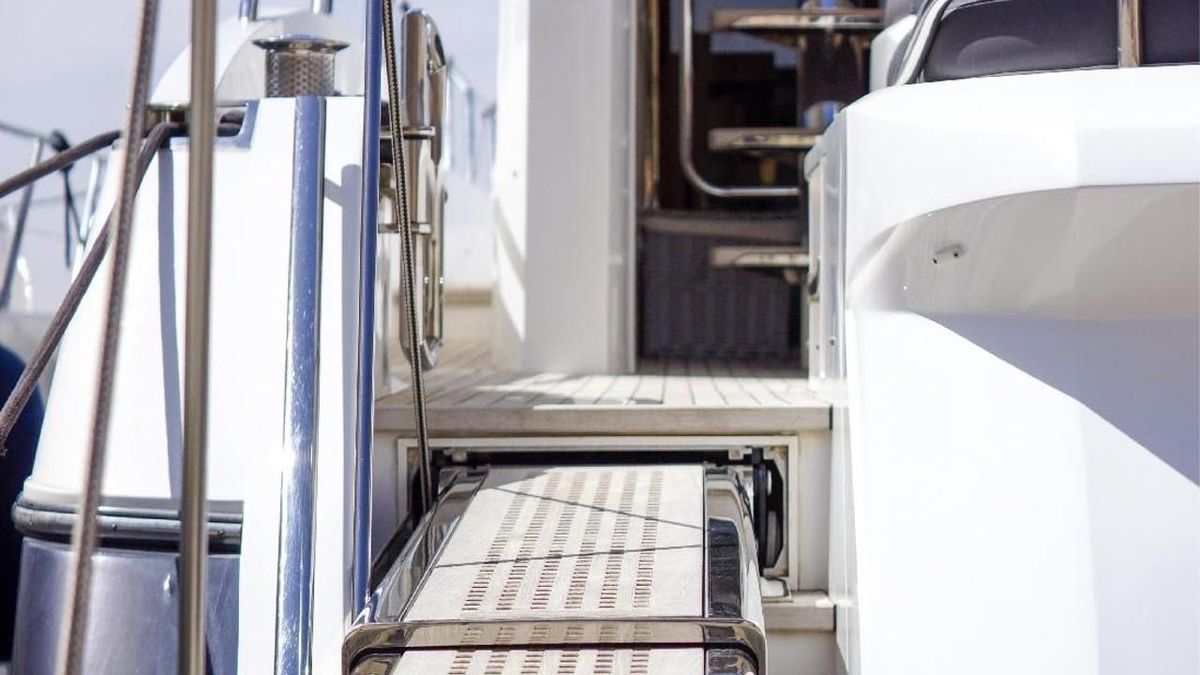 2015 Princess 72 