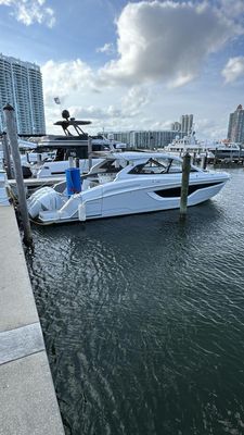 Yacht