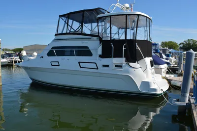 Mainship 37 Motor Yacht