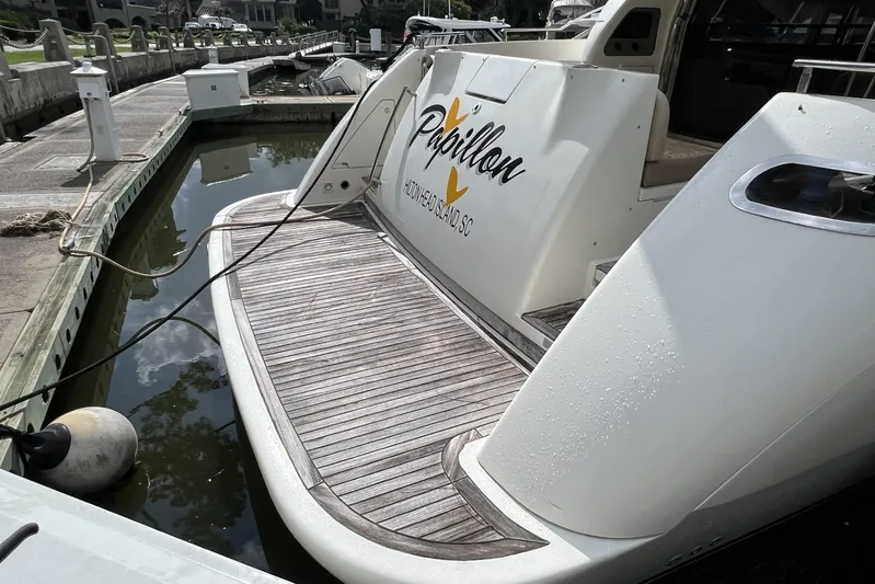  Yacht Photos Pics Boarding/Swim Platform