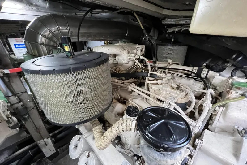  Yacht Photos Pics Engine Room III