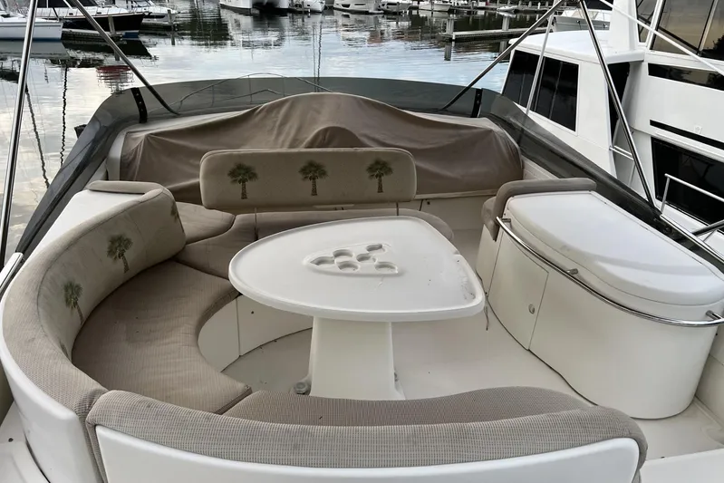  Yacht Photos Pics Flybridge Seating