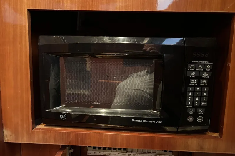  Yacht Photos Pics Galley Built-In Microwave Oven