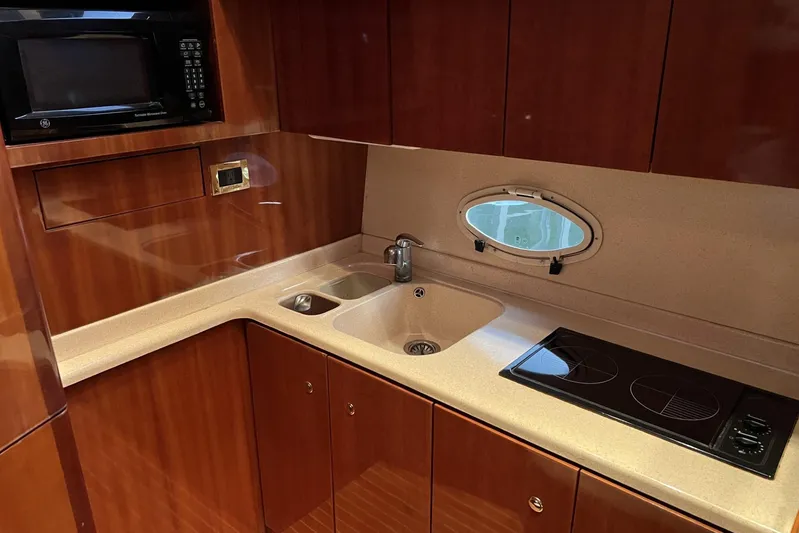  Yacht Photos Pics Galley