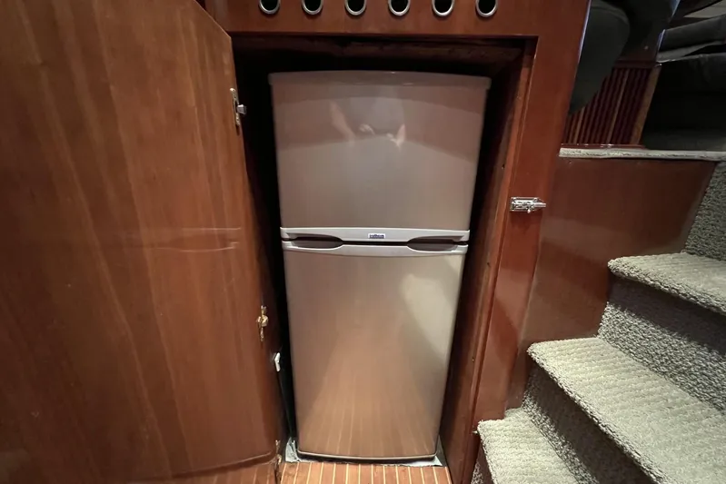  Yacht Photos Pics Newer Isotherm Refrigerator
