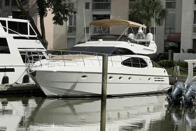 Azimut 58