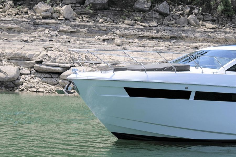 2021 Cruisers Yachts 54 Cantius