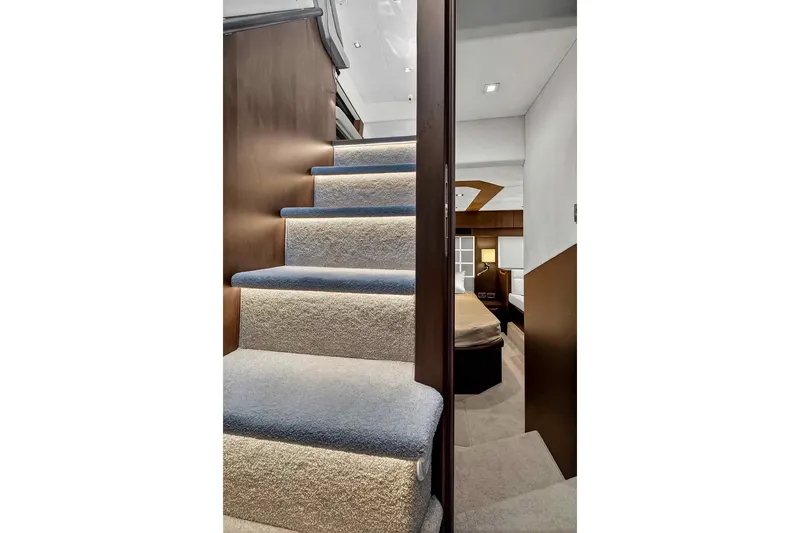 Mangogo Yacht Photos Pics Staircase leading to cabin interior of 2021 Galeon 500 Fly yacht.
