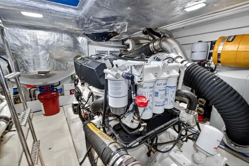 Mangogo Yacht Photos Pics Engine room of 2021 Galeon 500 Fly yacht, featuring advanced mechanical systems.
