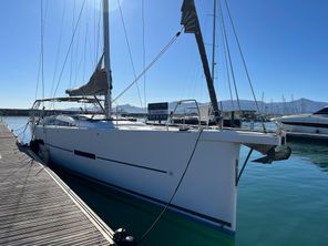 2016 Dufour 560 Grand Large