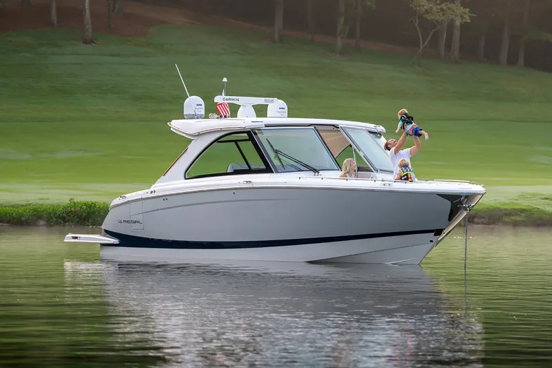  Yacht Photos Pics Manufacturer Provided Image