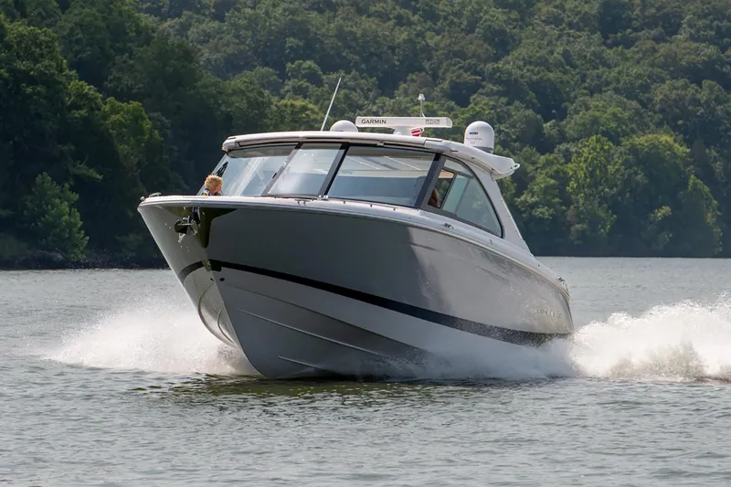  Yacht Photos Pics Manufacturer Provided Image