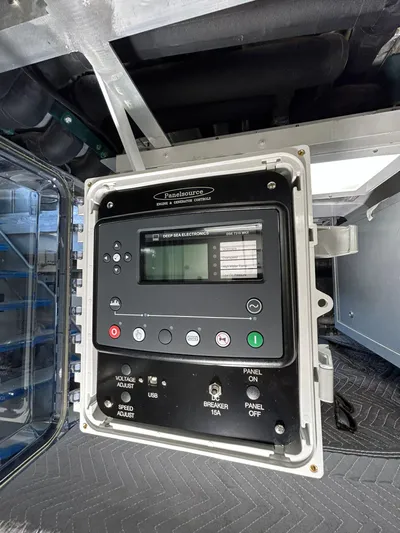 1992/2016 Heesen Motor Yacht Yacht Photos Pics Control panel inside 1992 Heesen 141 Motor Yacht, featuring various buttons and display screen.