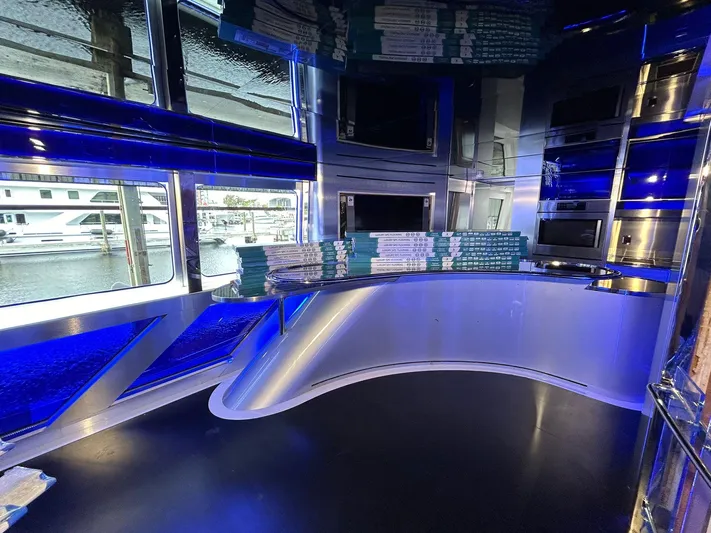 1992/2016 Heesen Motor Yacht Yacht Photos Pics 