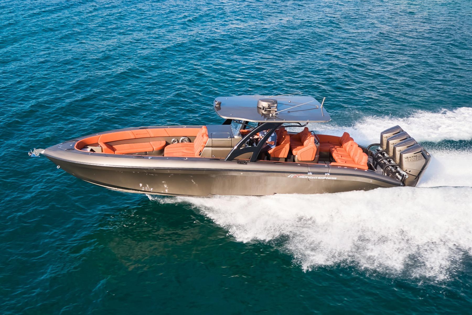 2024 Midnight Express 37' Open