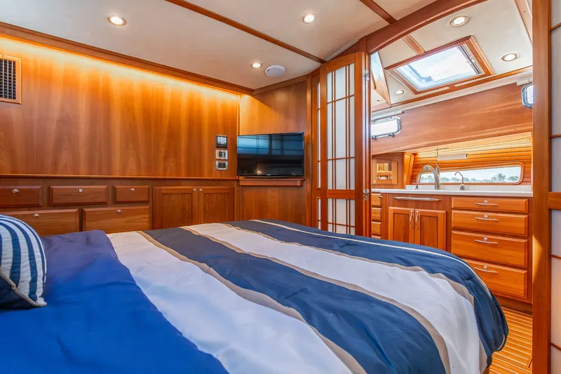 Hoosier Daddy Yacht Photos Pics 