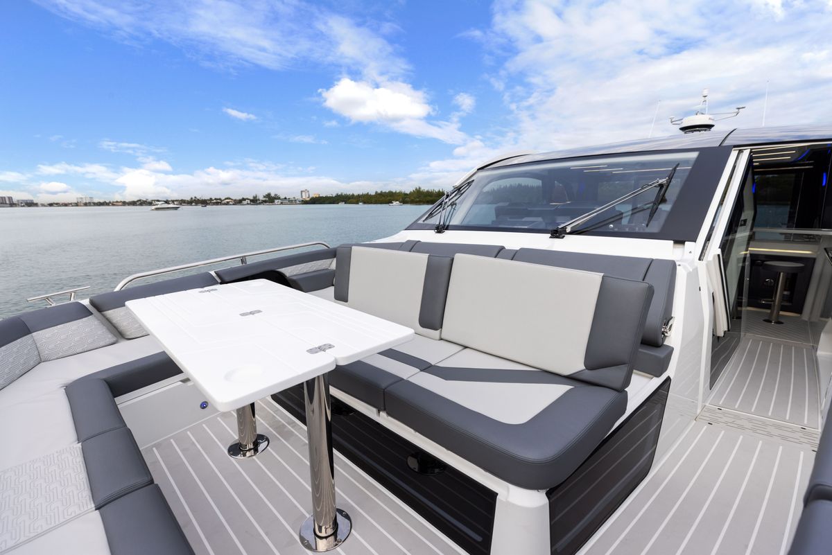 2024 Galeon 43
