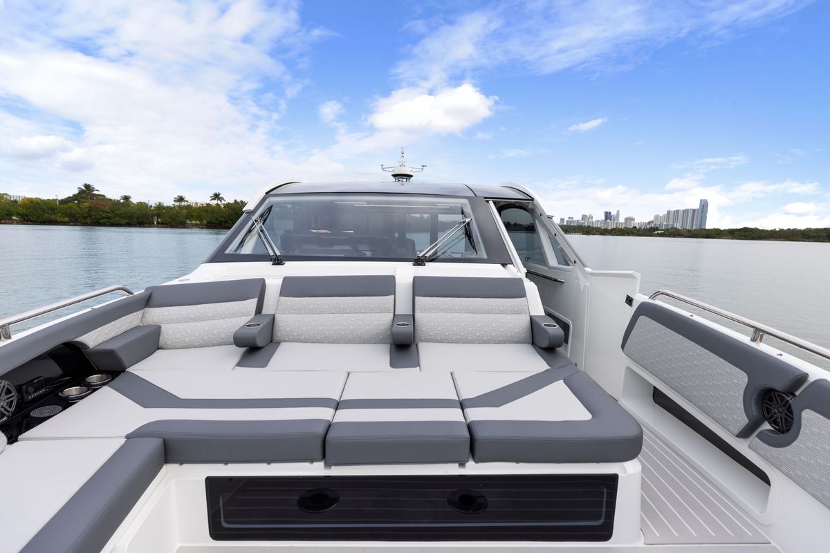 2024 Galeon 43