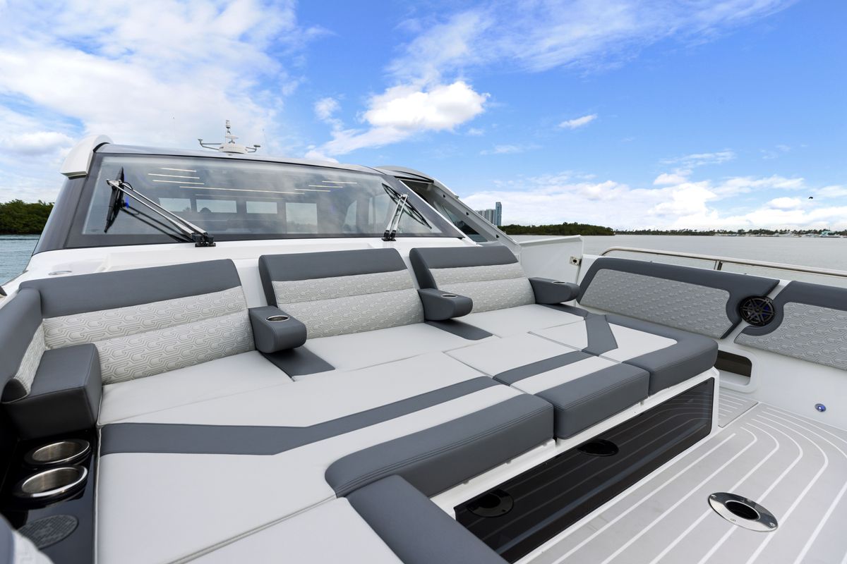 2024 Galeon 43