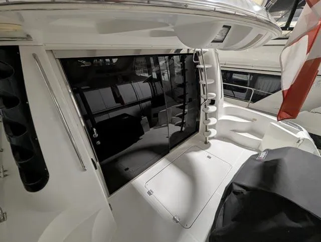 Her Endeavour II Yacht Photos Pics 1999 Carver 530 Voyager Pilothouse yacht deck with sleek design and modern features.