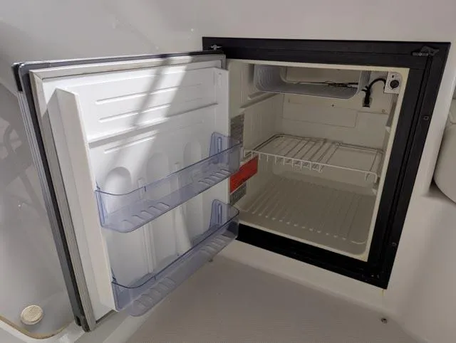 Her Endeavour II Yacht Photos Pics 