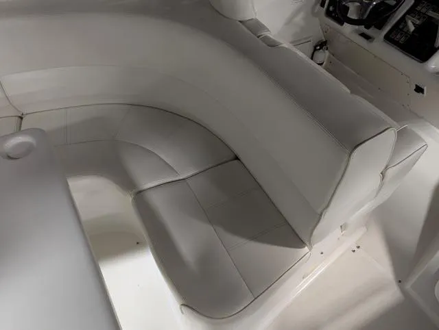 Her Endeavour II Yacht Photos Pics 