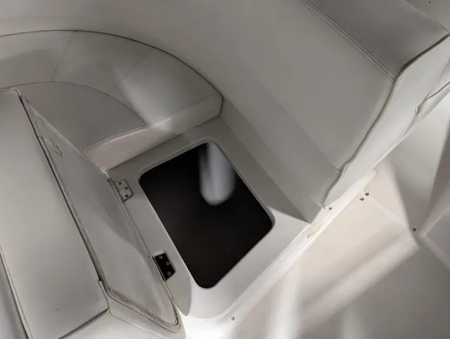 Her Endeavour II Yacht Photos Pics 