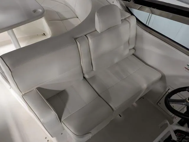 Her Endeavour II Yacht Photos Pics 