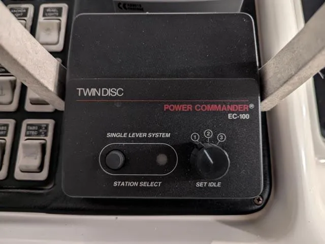 Her Endeavour II Yacht Photos Pics 