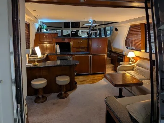 Her Endeavour II Yacht Photos Pics 
