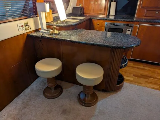 Her Endeavour II Yacht Photos Pics 