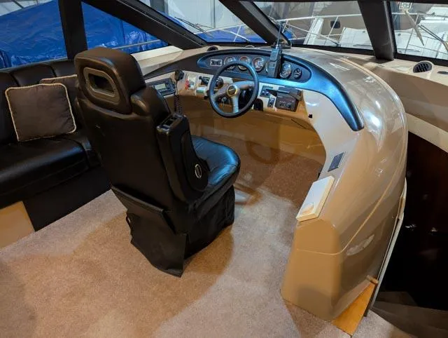 Her Endeavour II Yacht Photos Pics 