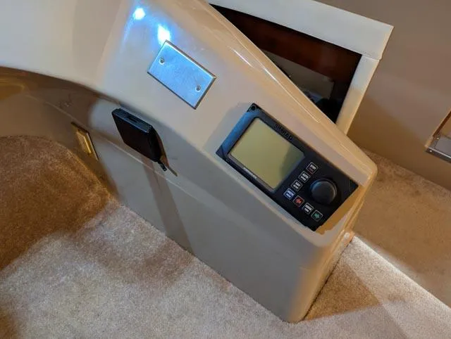 Her Endeavour II Yacht Photos Pics 