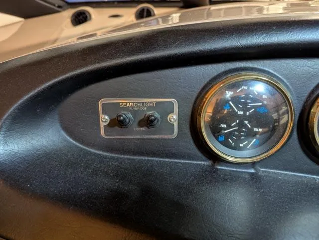 Her Endeavour II Yacht Photos Pics 