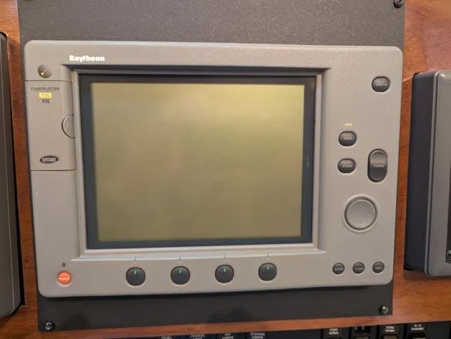 Her Endeavour II Yacht Photos Pics 