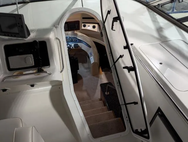 Her Endeavour II Yacht Photos Pics 