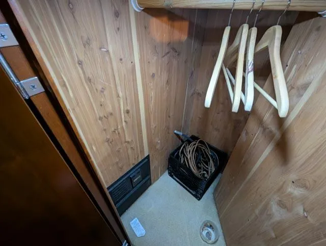 Her Endeavour II Yacht Photos Pics 