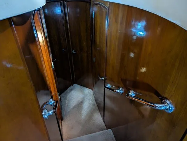 Her Endeavour II Yacht Photos Pics 