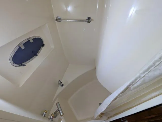 Her Endeavour II Yacht Photos Pics 