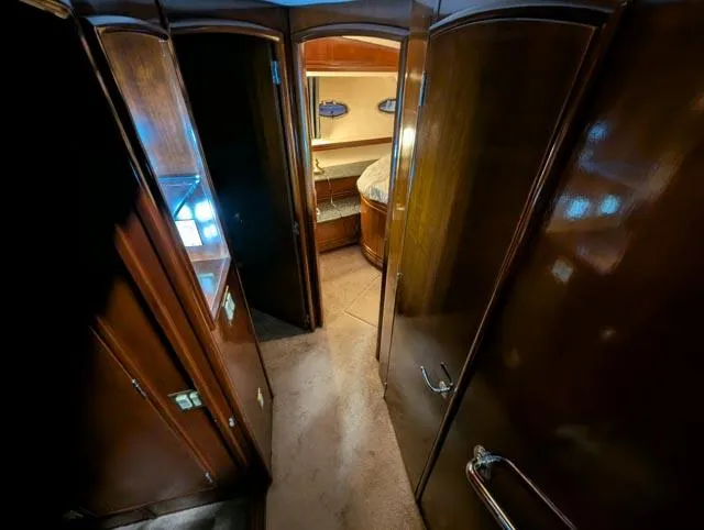 Her Endeavour II Yacht Photos Pics 