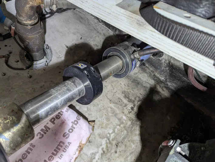 Her Endeavour II Yacht Photos Pics 