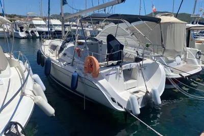 2006 Hunter 31