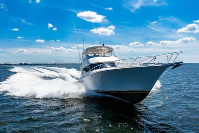 Yacht