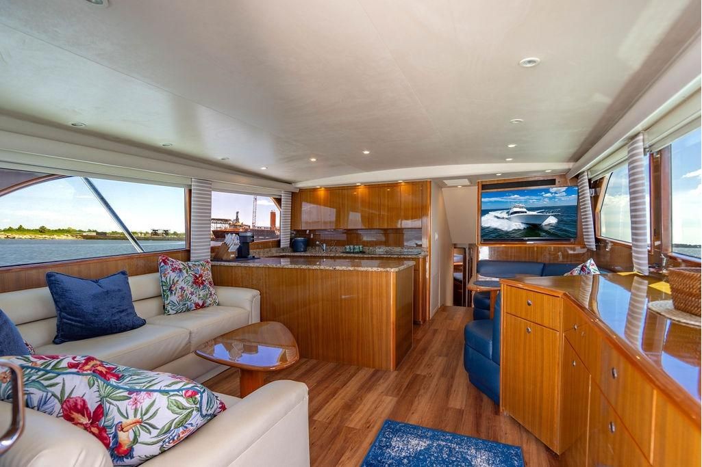 2006 Viking 56 
