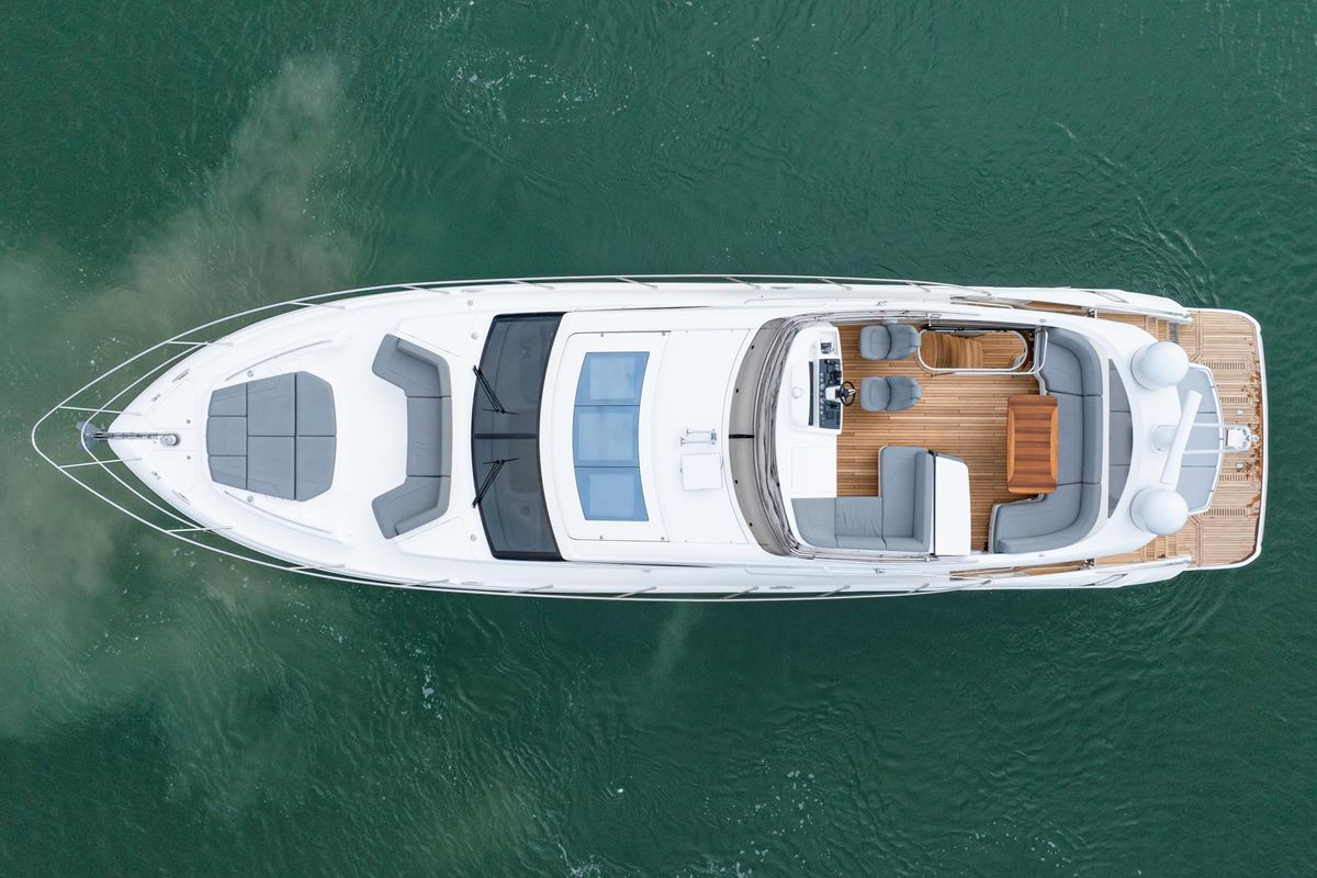 2017 Princess 65 