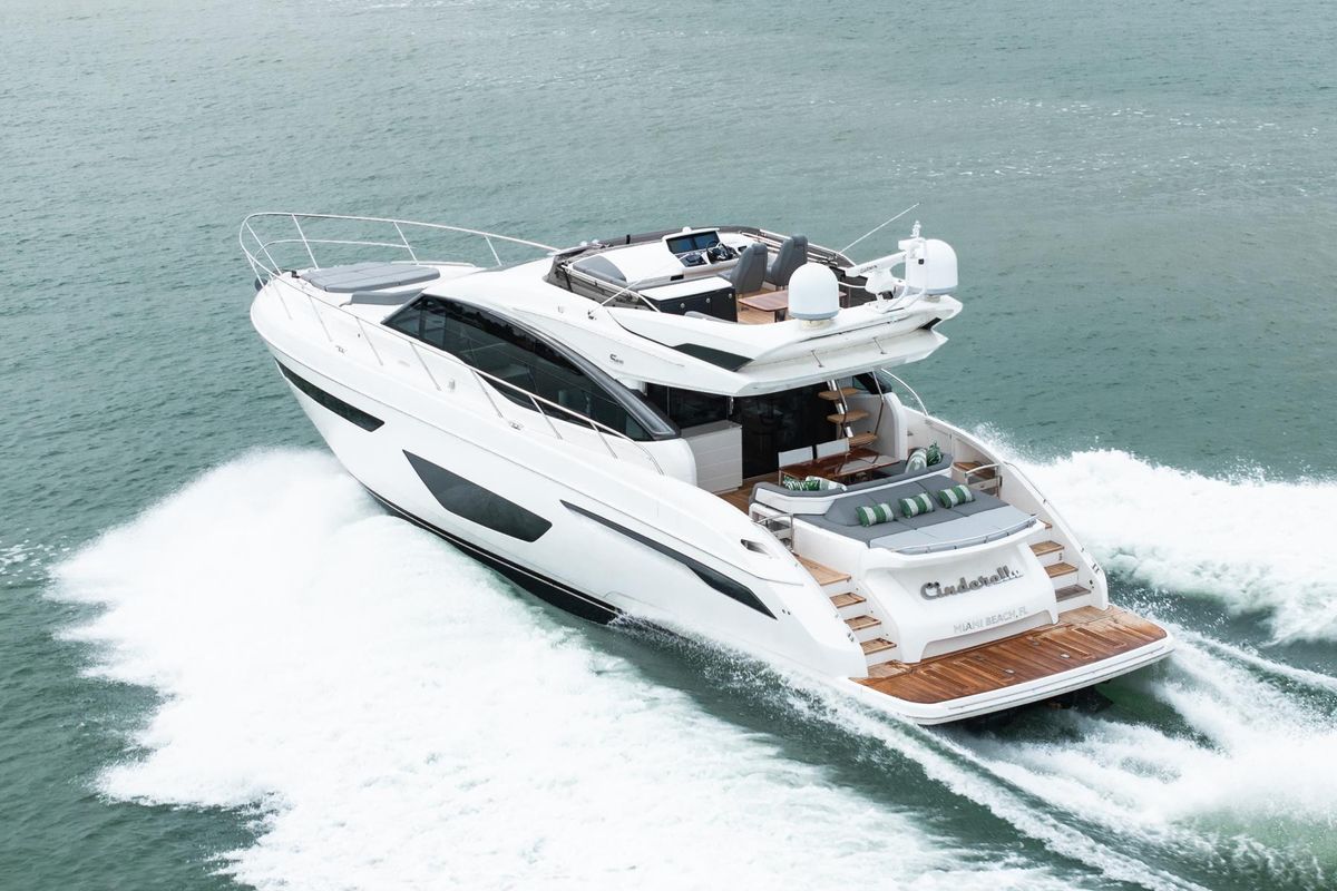 2017 Princess 65 